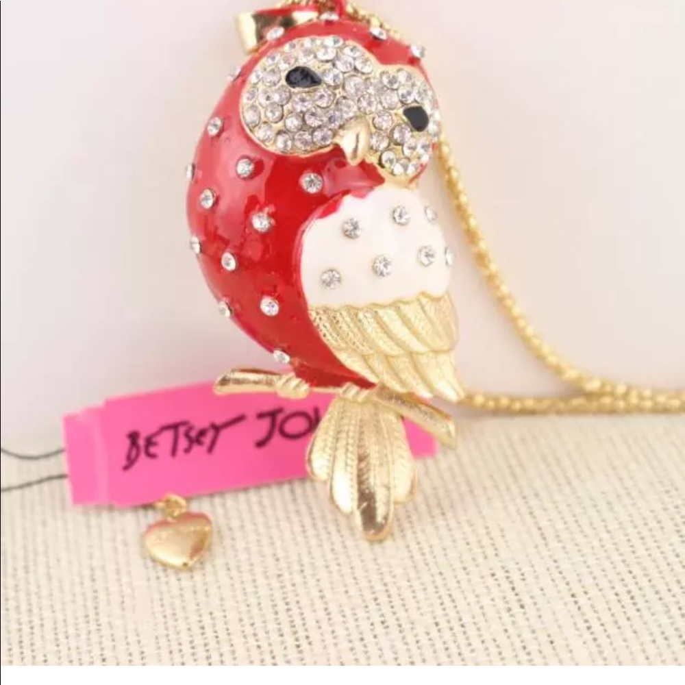 Crystal Red Owl Necklace - Picture 4 of 5
